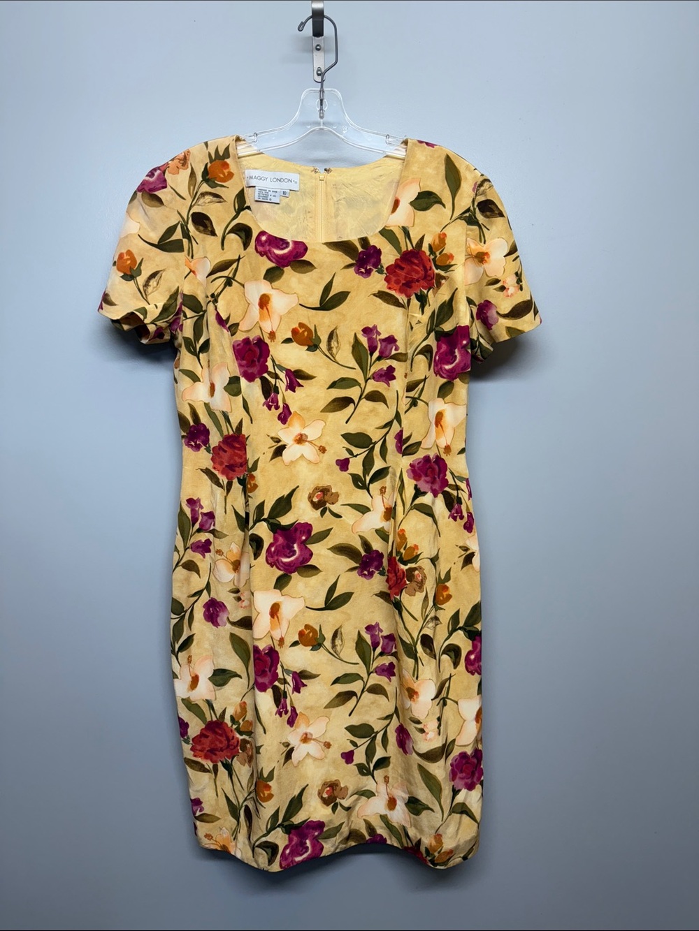 Maggy London 100% Silk Yellow Floral Flowy Summer Cocktail Mini Dress